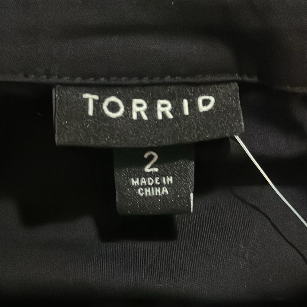 Torrid Mini Poplin Shirtdress Deep Black Belted Stretch Cotton 2023 NWT-2 - Picture 9 of 12